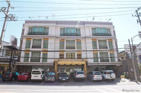 Crown Regency Hotel Makati .